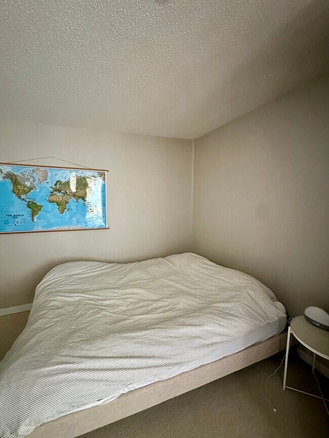 Building Photo - 545 N Dearborn St