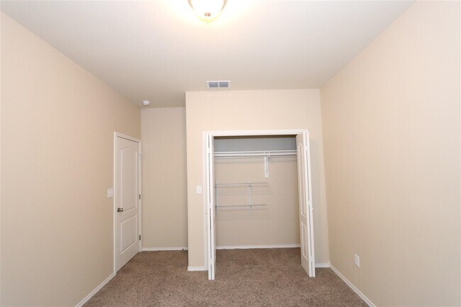 Building Photo - 5012 Lost Hills Trail