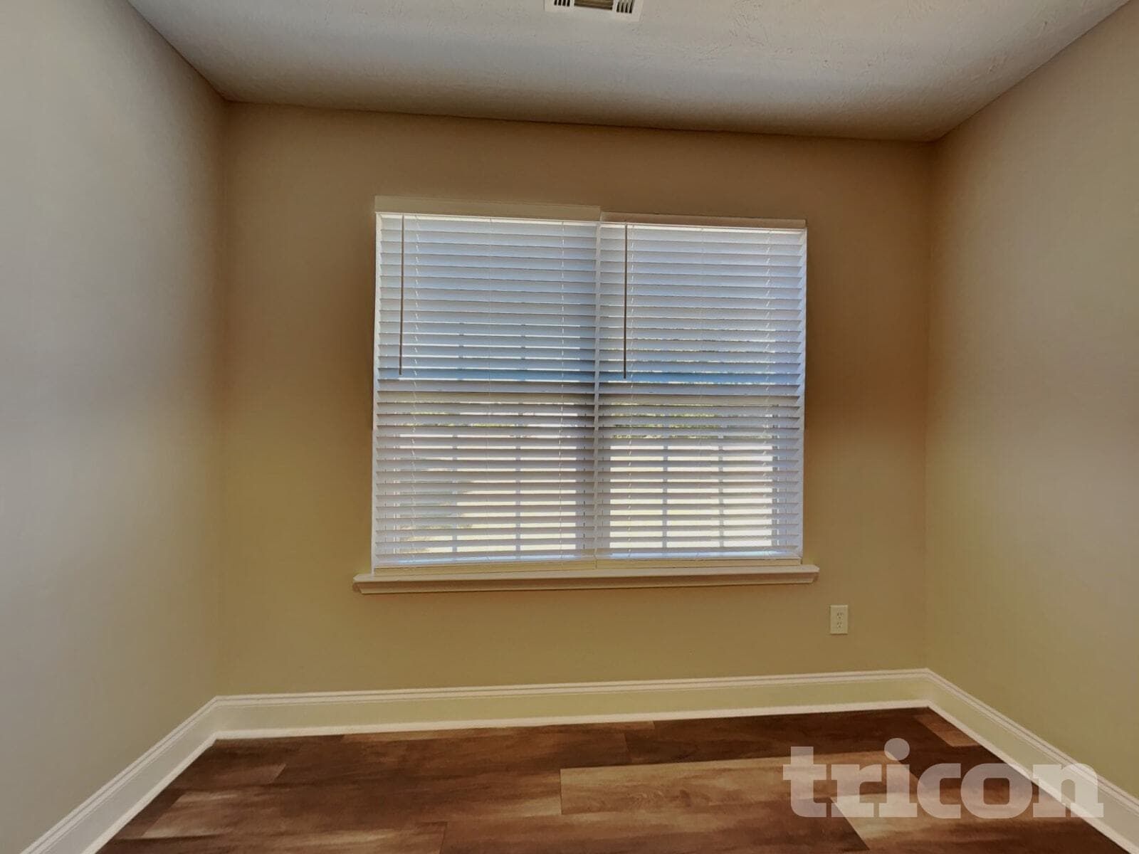 Building Photo - 564 Brewer Dr