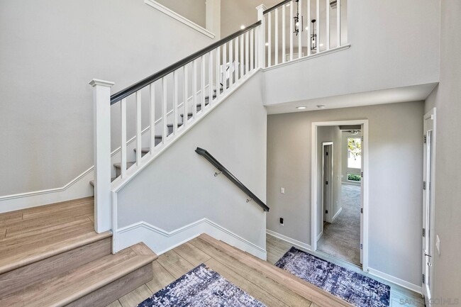 Building Photo - 16242 Camden Cir