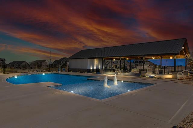 Building Photo - 2104 Palafox Dr