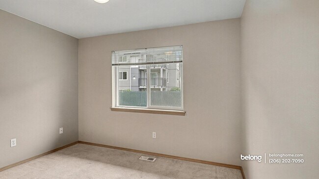 Building Photo - 15121 182nd Ave SE