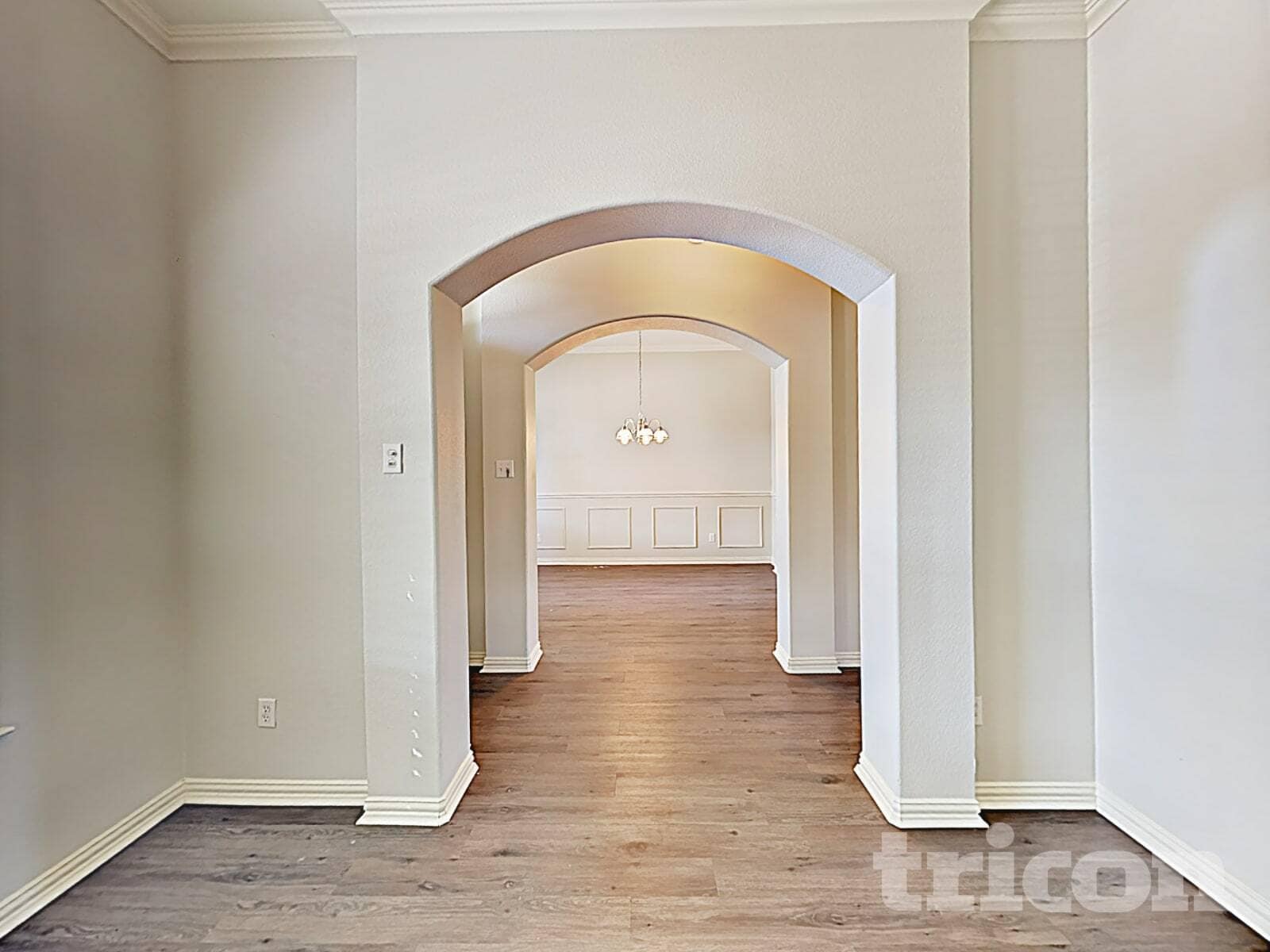 Building Photo - 1202 Mission St