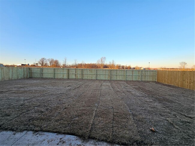 Building Photo - 1450 Sessile Oak Wy