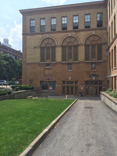 Building Photo - East Court Apartments