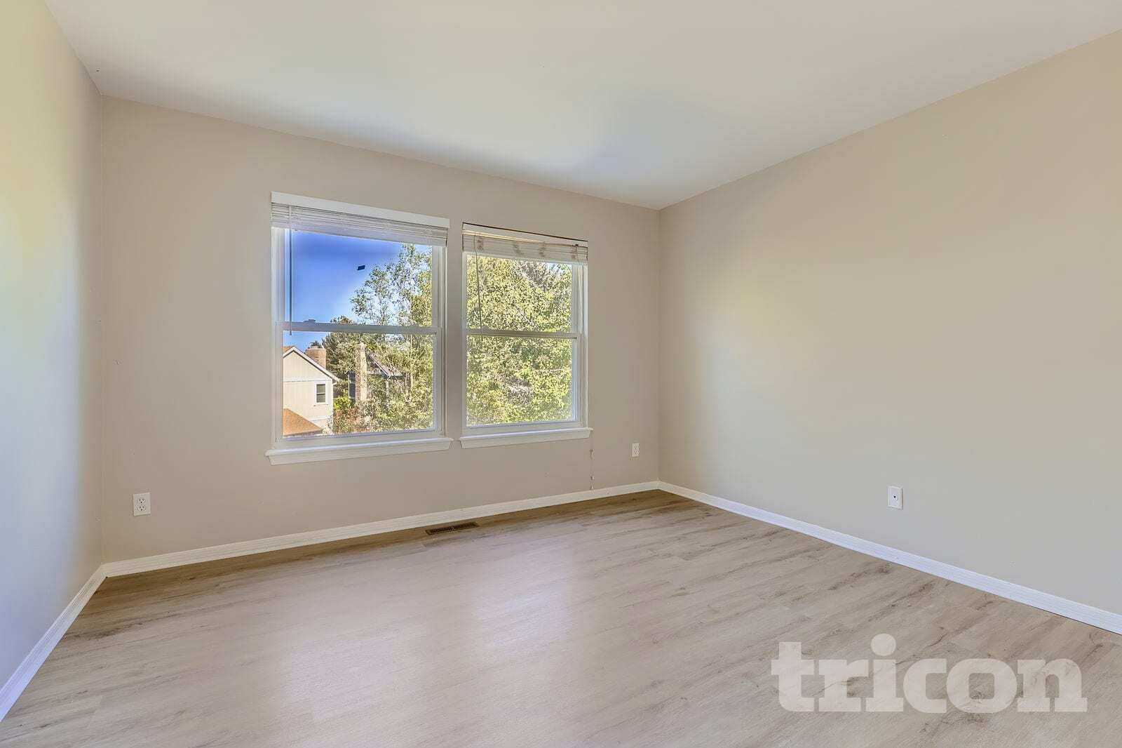 Building Photo - 7412 Pembroke Ct