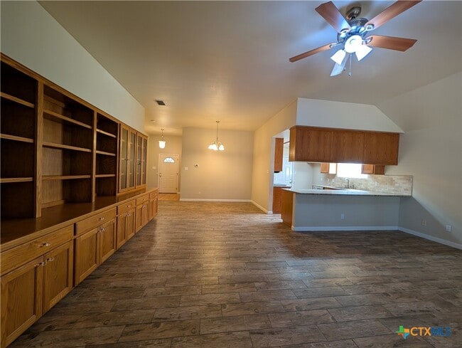 Building Photo - 1662 Lantana Cir