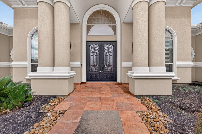 Building Photo - 4011 Westerdale Dr