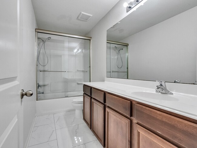 Building Photo - 22419 Iron Mill Dr