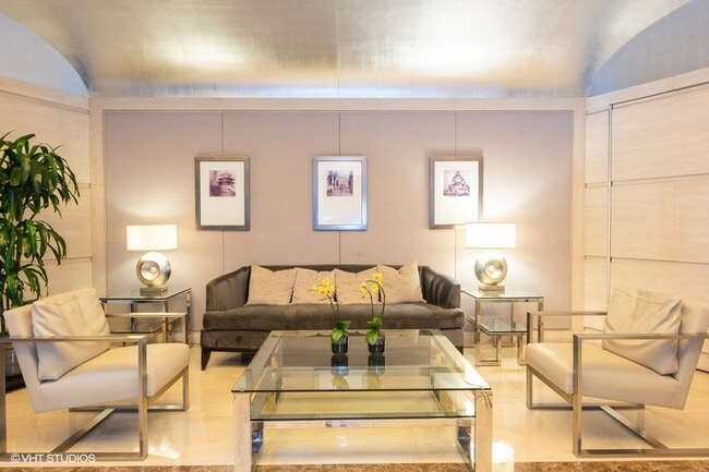 Building Photo - 401 N Wabash Ave