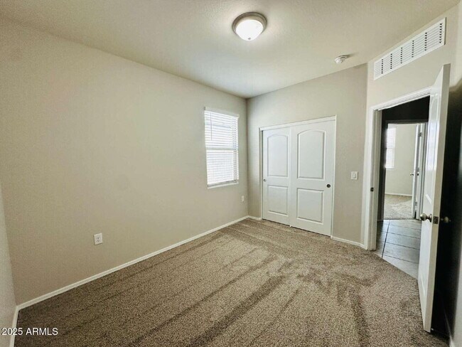 Building Photo - 3066 N Lainey Ln
