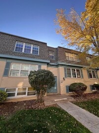 Building Photo - 9350 E Girard Ave