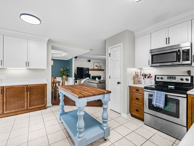 Building Photo - Bridlewood Subdivision!