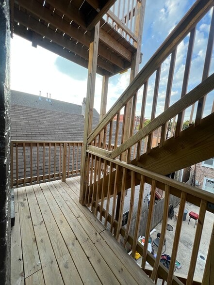 Building Photo - 2926 W 25th St