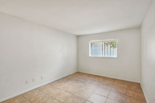 Building Photo - 32125 Sky Blue Water Trail