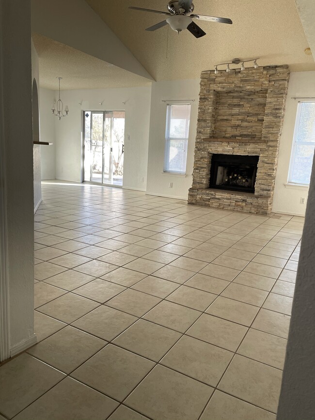 Living Area - 7232 Tierra Taos Dr