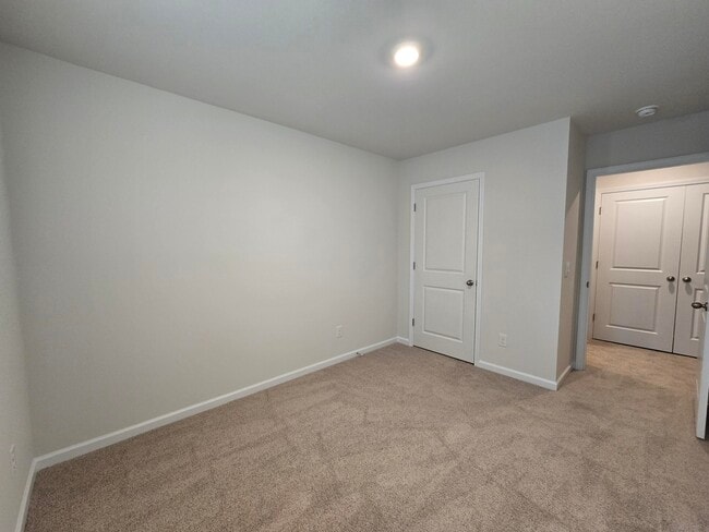 Building Photo - 162 Wall St