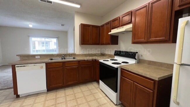 Building Photo - 939 Halifax Dr