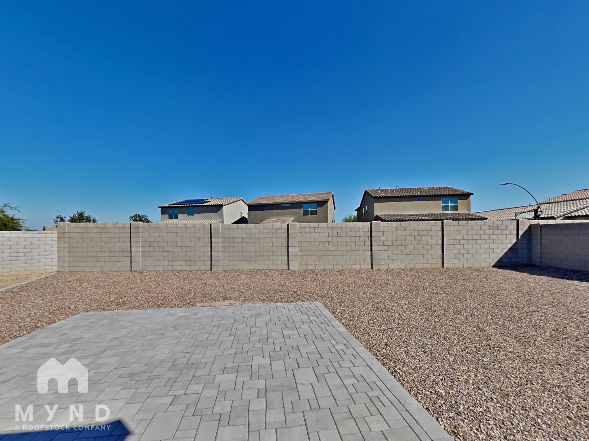 Building Photo - 7325 S 33rd Ln