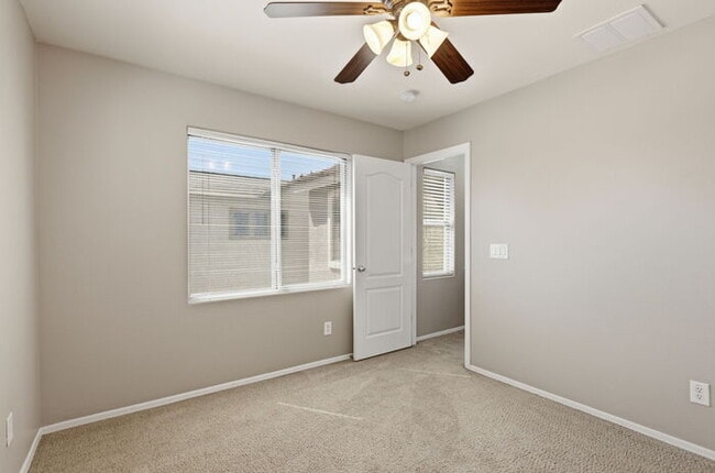 Building Photo - 2737 S Cupertino Dr