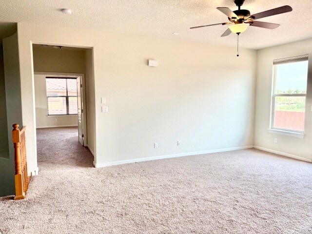 Building Photo - 15 Los Miradores Dr NE