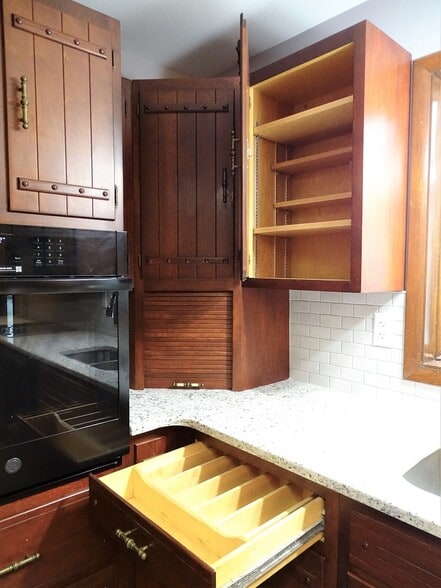 Building Photo - 2228 Junction Rd