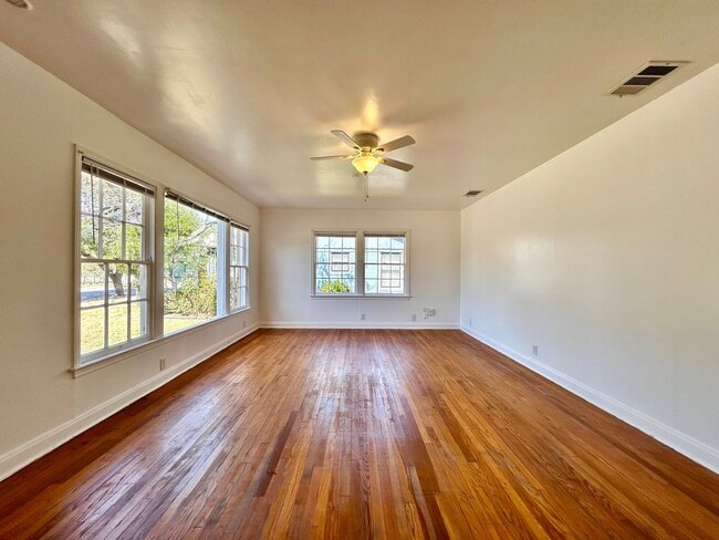 Building Photo - 5207 Shoal Creek Blvd