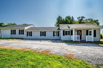 Building Photo - 10539 Greenwood Rd