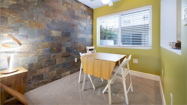 Building Photo - 626 Meridian Ave