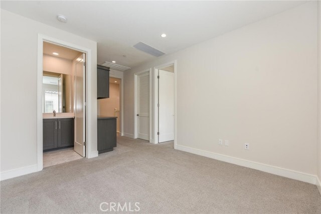 Building Photo - 121 Linda Vis