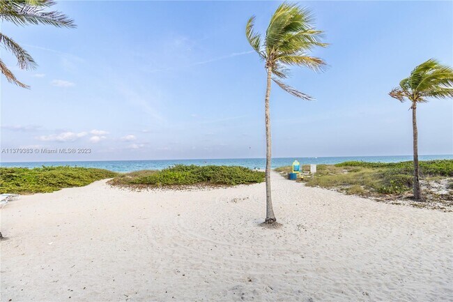 Building Photo - 2000 S Ocean Blvd