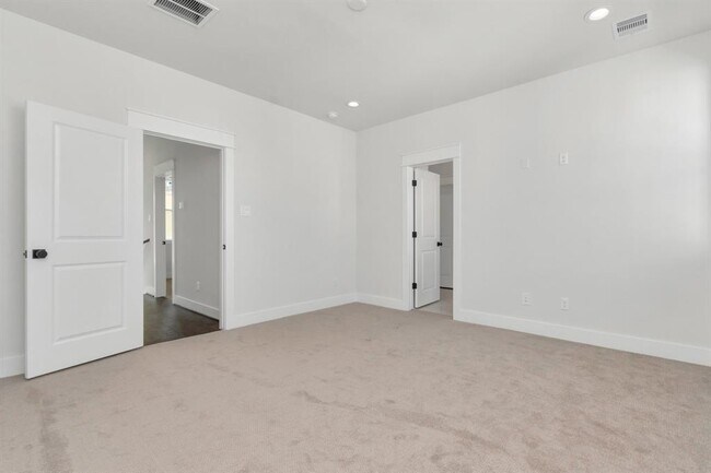 Building Photo - 5422 Wheatley St