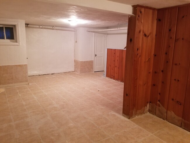 Building Photo - 267 Ridge Ave