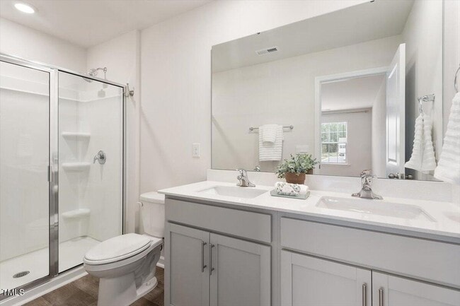 Building Photo - 96 March Crk Dr