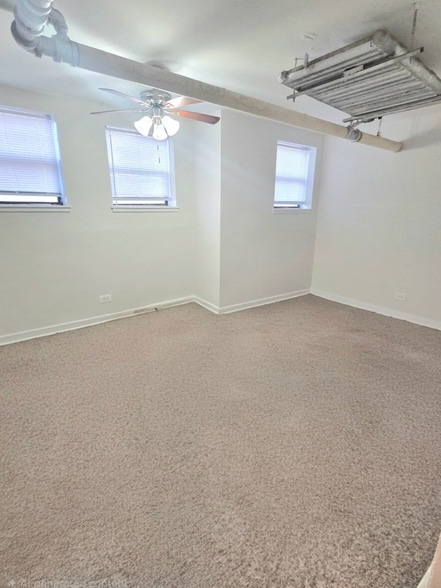 Building Photo - 4850 N Magnolia Ave