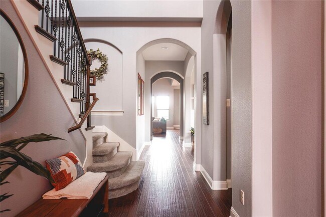 Building Photo - 102 Indigo Run Cove