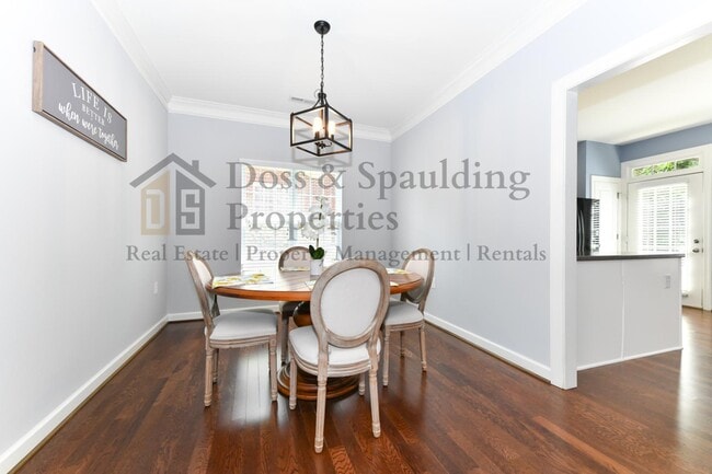 Building Photo - 1421 New Garden Rd