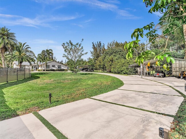 Building Photo - 6920 SW 182nd Way