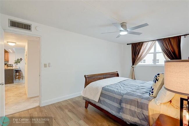 Building Photo - 1421 S Ocean Blvd