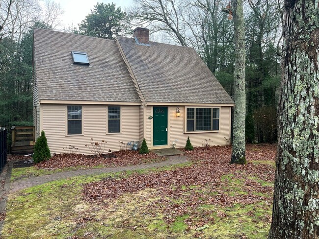 Primary Photo - 3Br / 2Ba Cape in Marston Mills