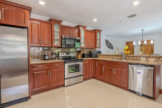 Building Photo - 4671 SW 155th Pl