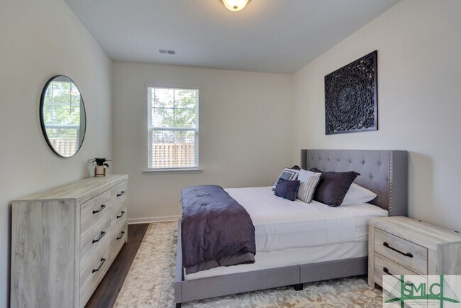 Building Photo - 102 Palmer Pl