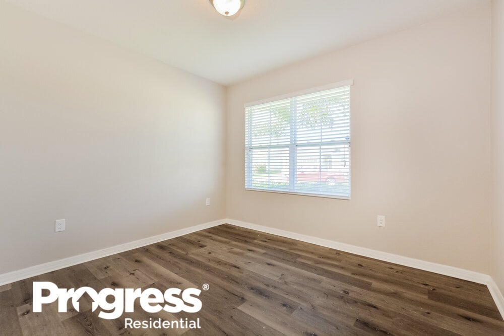 Building Photo - 5120 Star Ruby Ave