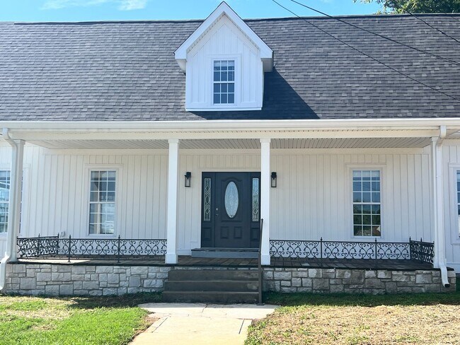 Building Photo - Spectacular newly remodeled home, next to ...