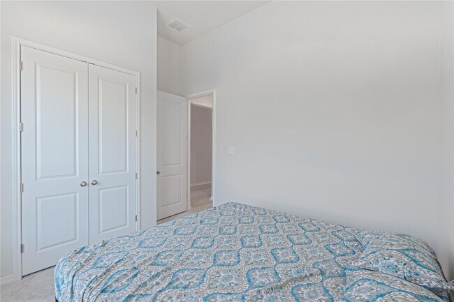 Building Photo - 213 Mira Mesa Dr