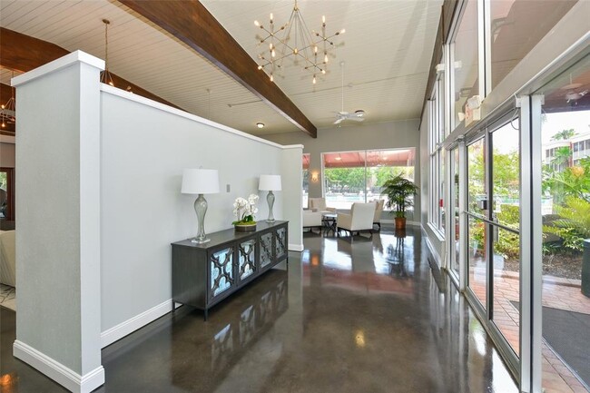 Building Photo - 2740 Coconut Bay Ln