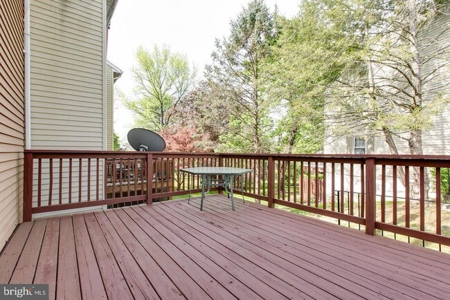 Building Photo - 3532 Split Rail Ln