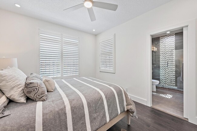 Building Photo - 503 Resort Ln