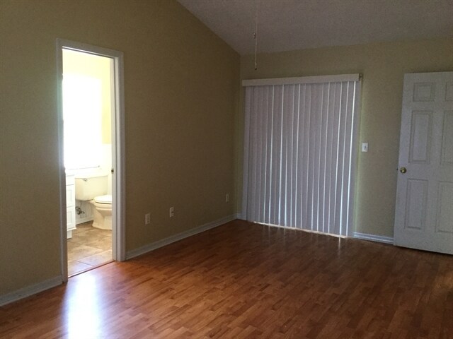 Building Photo - 832 Forestwood Dr