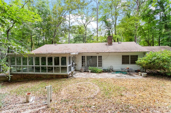 Building Photo - 1505 Michaux Rd
